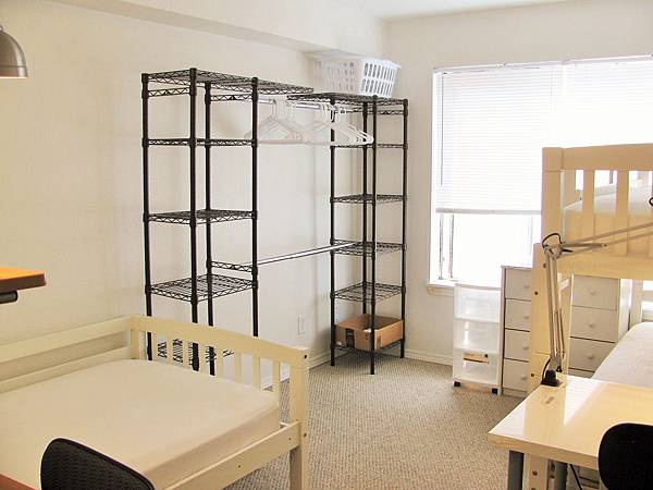 【兩房宿舍】一:房間2-三人房