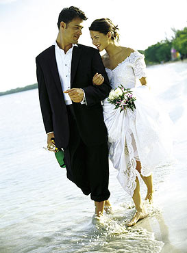 0003-516-GB-Wedding-Couple.jpg