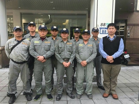 欣立除蟲團隊(001).jpg 欣立除蟲團隊(001).jpg