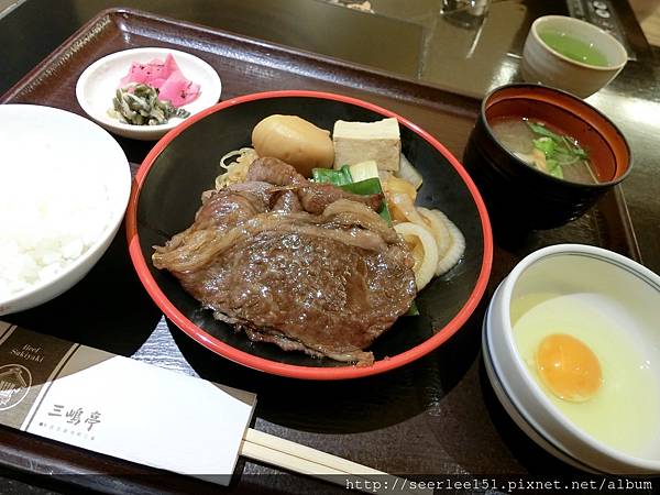 P10）令人垂涎的sukiyaki 餐.jpg
