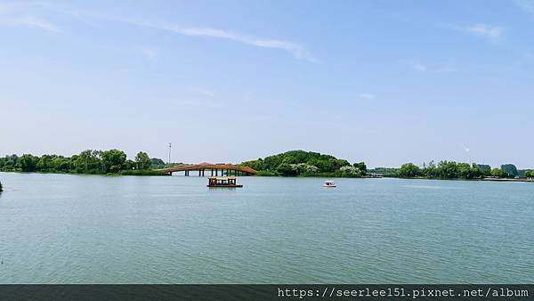 P9）金山寺江水共長天一色的美景.jpg
