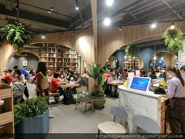 P5）林口最適宜家庭聚餐的地方就是陶板屋.JPG