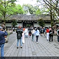 P2）杜甫草堂遊人絡繹不絕.JPG