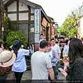 P11）寬窄巷子人潮多到摩肩接踵.JPG