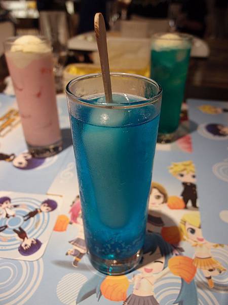 101.07.28 _ Good Smile Cafe <VOCALOID> _ 13