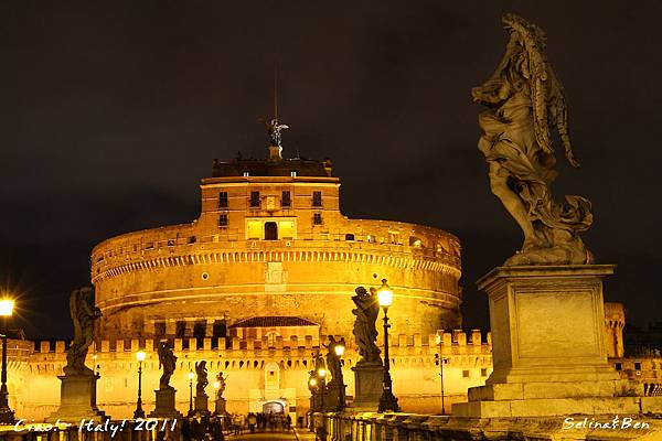 Italy_1212_0754 羅馬夜遊_聖天使堡.JPG