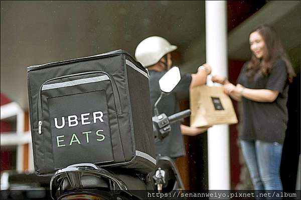 Ubereats 機車外送保險怎麼買?UBER輔導司機安安告訴你@ Uber司機安安 