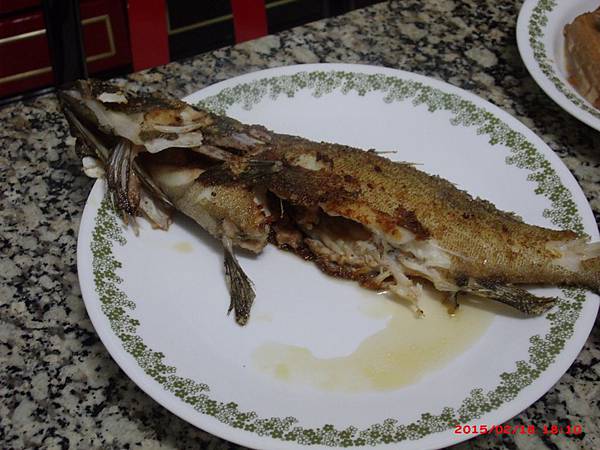 脫皮的魚 脫皮的魚