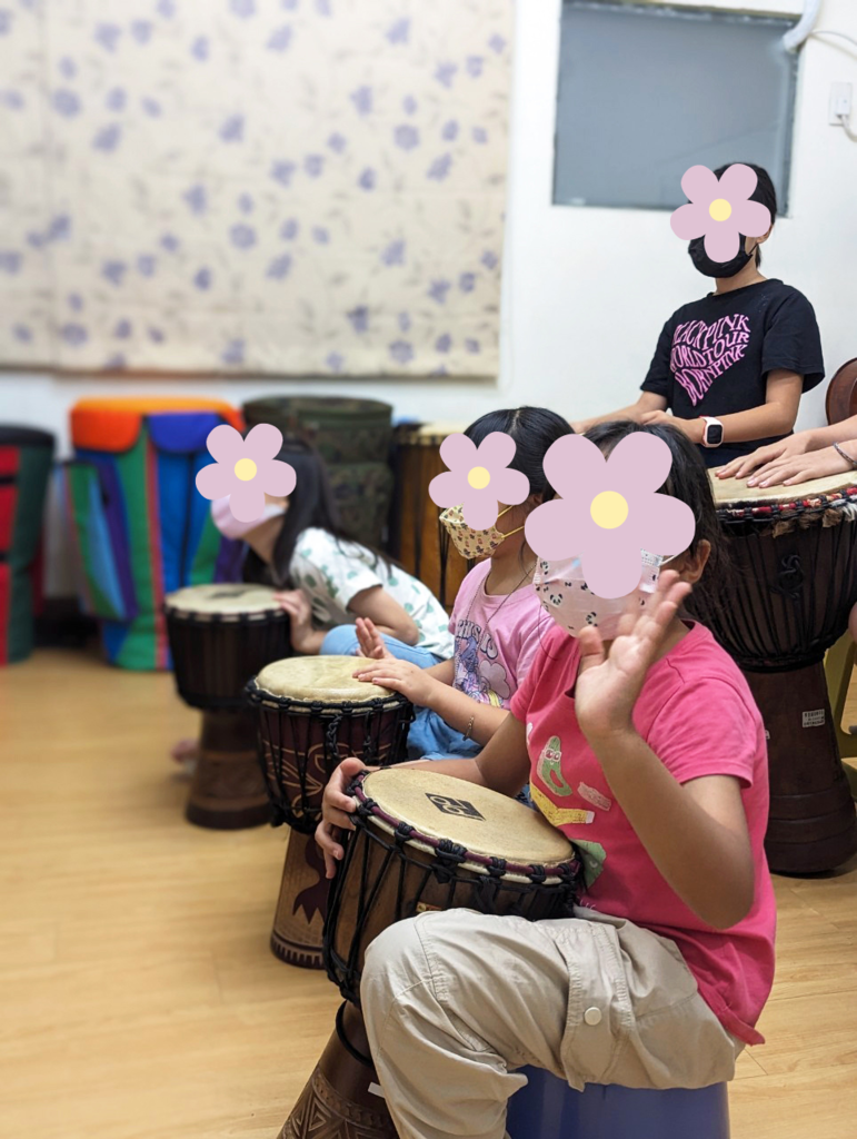 琴芸韻音樂中心,台南音樂教室推薦,兒童非洲鼓暑期課程5.png
