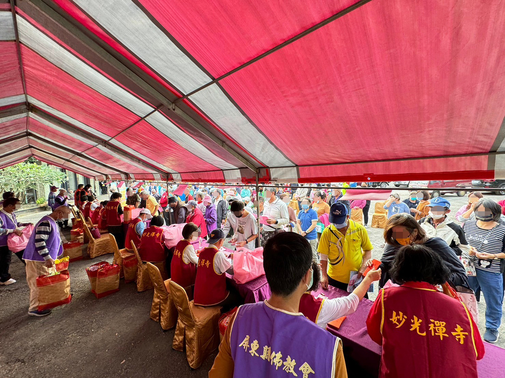 屏東潮州送暖送年菜，聞香閣宴會餐廳共襄盛舉！屏東在地辦桌70