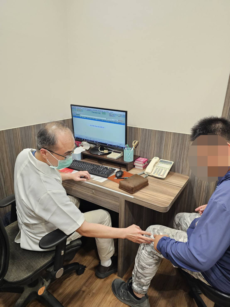 台南中醫診所推薦│健恩中醫候診空間布置