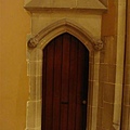 教堂裡詭異的小門.JPG