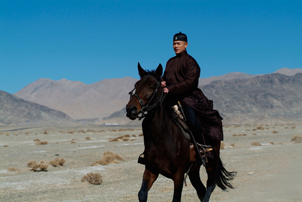 劇照06-康三爺展現晉商腿長精神