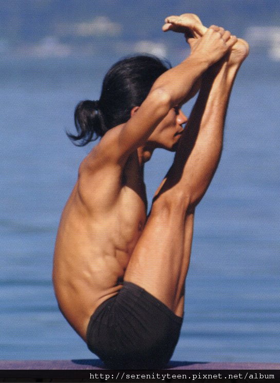 yoga (3).jpg yoga (3).jpg