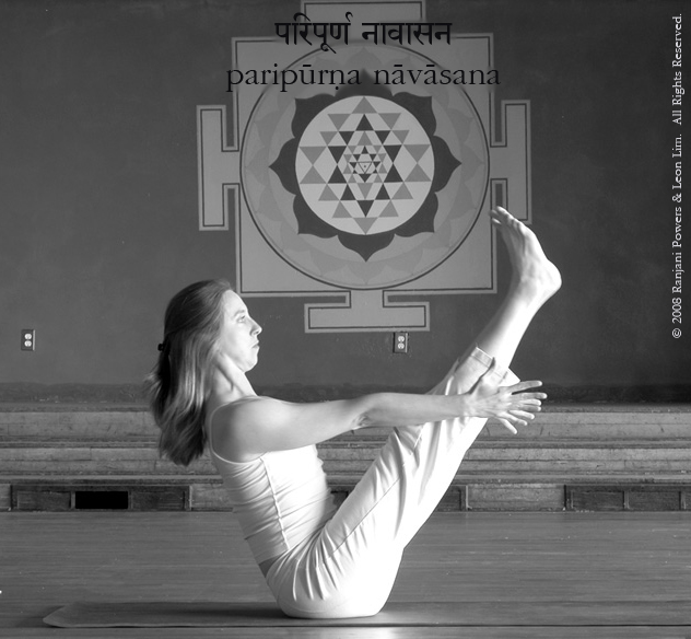 ranjani_paripurna_navasana.jpg ranjani_paripurna_navasana.jpg