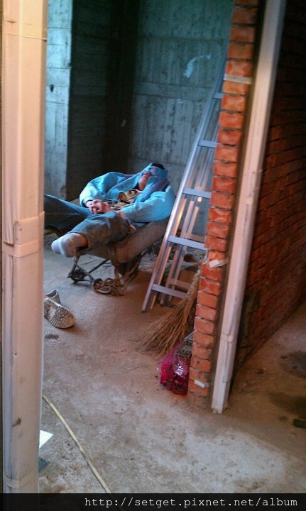 180656_191180707572121_44347_n