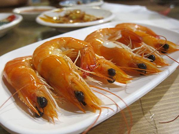 高雄鹽埕區=<食>旗津美女ㄟ麵店~一吃成主顧,美味好喜歡=-旗津美女ㄟ麵店 高雄鹽埕區=<食>旗津美女ㄟ麵店~一吃成主顧,美味好喜歡=-旗津美女ㄟ麵店