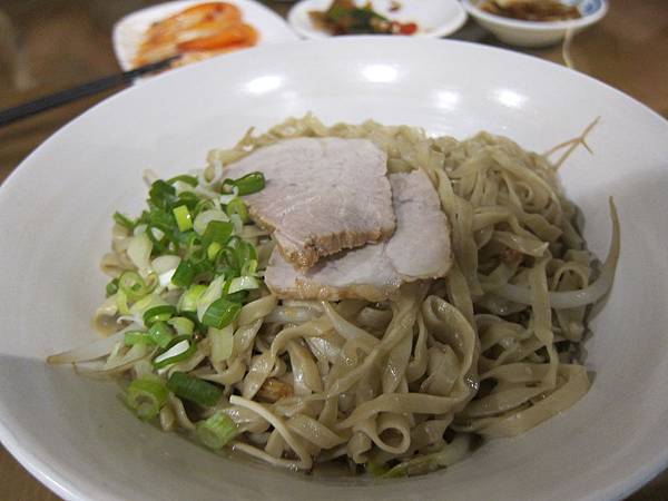 高雄鹽埕區=<食>旗津美女ㄟ麵店~一吃成主顧,美味好喜歡=-旗津美女ㄟ麵店 高雄鹽埕區=<食>旗津美女ㄟ麵店~一吃成主顧,美味好喜歡=-旗津美女ㄟ麵店