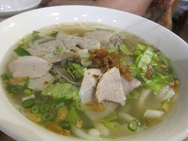 高雄鹽埕區=<食>旗津美女ㄟ麵店~一吃成主顧,美味好喜歡=-旗津美女ㄟ麵店 高雄鹽埕區=<食>旗津美女ㄟ麵店~一吃成主顧,美味好喜歡=-旗津美女ㄟ麵店