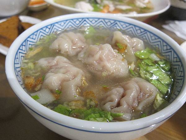 高雄鹽埕區=<食>旗津美女ㄟ麵店~一吃成主顧,美味好喜歡=-旗津美女ㄟ麵店 高雄鹽埕區=<食>旗津美女ㄟ麵店~一吃成主顧,美味好喜歡=-旗津美女ㄟ麵店