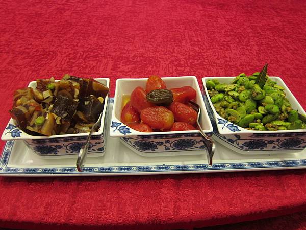 高雄鼓山區=<食>便宜坊烤鴨餐廳~傳承百年的北京好滋味=-便宜坊烤鴨餐廳 高雄鼓山區=<食>便宜坊烤鴨餐廳~傳承百年的北京好滋味=-便宜坊烤鴨餐廳