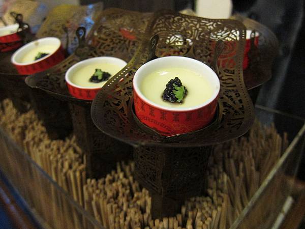 高雄鼓山區=<食>便宜坊烤鴨餐廳~傳承百年的北京好滋味=-便宜坊烤鴨餐廳 高雄鼓山區=<食>便宜坊烤鴨餐廳~傳承百年的北京好滋味=-便宜坊烤鴨餐廳