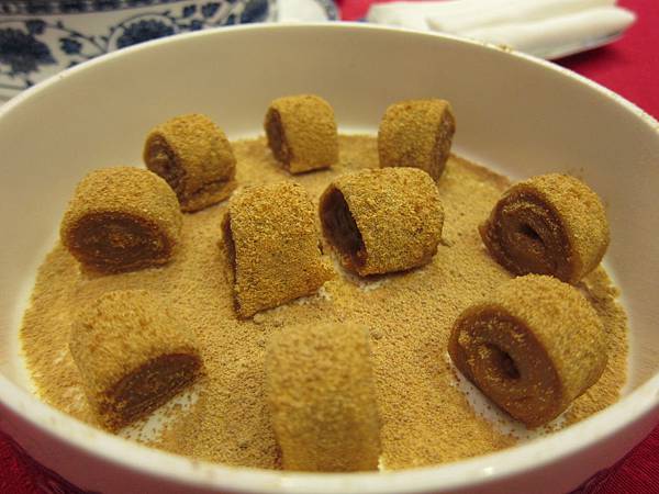 高雄鼓山區=<食>便宜坊烤鴨餐廳~傳承百年的北京好滋味=-便宜坊烤鴨餐廳 高雄鼓山區=<食>便宜坊烤鴨餐廳~傳承百年的北京好滋味=-便宜坊烤鴨餐廳