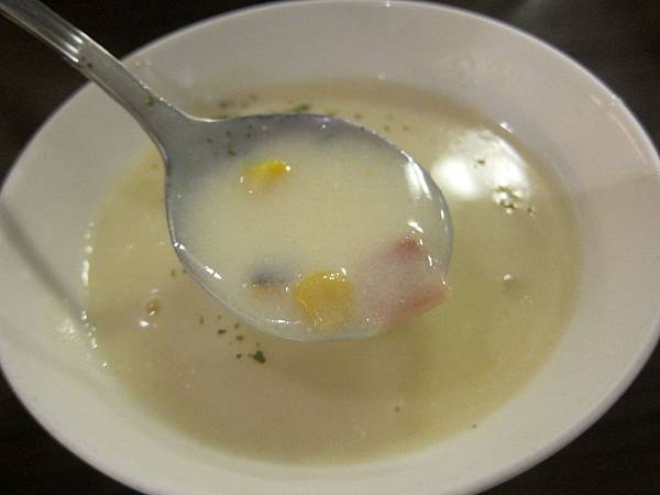 高雄左營區=<食>布雷克義麵坊~脆皮雞丁推推=-布雷克義麵坊 高雄左營區=<食>布雷克義麵坊~脆皮雞丁推推=-布雷克義麵坊