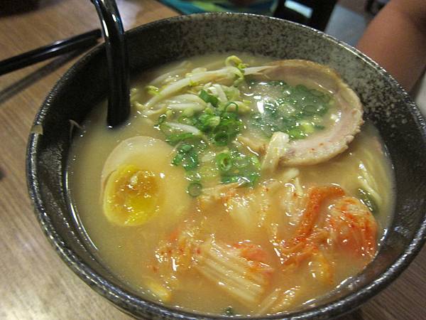 高雄前金區=<食>珍珍珍日本拉麵~高雄老拉麵館=-珍珍珍日本拉麵 高雄前金區=<食>珍珍珍日本拉麵~高雄老拉麵館=-珍珍珍日本拉麵