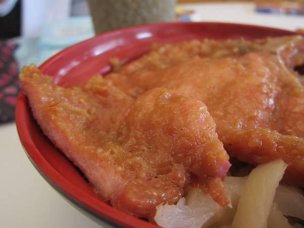 南投埔里鎮=<食>李仔哥爌肉飯~覺得香菇肉羹+排骨飯比較優= 南投埔里鎮=<食>李仔哥爌肉飯~覺得香菇肉羹+排骨飯比較優=