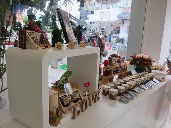 南投埔里鎮=<食>18度C巧克力工房~濃醇香,就像家裡種了巧克力樹= 南投埔里鎮=<食>18度C巧克力工房~濃醇香,就像家裡種了巧克力樹=