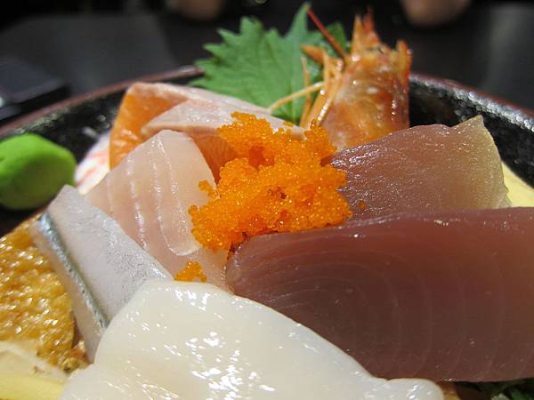 高雄苓雅區=<食>八坂丼屋~大遠百美食街的完美新選擇=-八坂丼屋 高雄苓雅區=<食>八坂丼屋~大遠百美食街的完美新選擇=-八坂丼屋