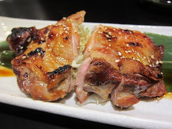 高雄苓雅區=<食>八坂丼屋~大遠百美食街的完美新選擇=-八坂丼屋 高雄苓雅區=<食>八坂丼屋~大遠百美食街的完美新選擇=-八坂丼屋