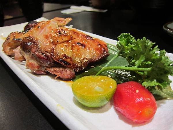 高雄苓雅區=<食>八坂丼屋~大遠百美食街的完美新選擇=-八坂丼屋 高雄苓雅區=<食>八坂丼屋~大遠百美食街的完美新選擇=-八坂丼屋