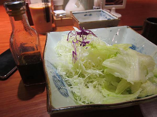 高雄前鎮區=<食>銀座杏子日式豬排~中南部唯一一家就在夢時代~dream mall love u=-銀座杏子 高雄前鎮區=<食>銀座杏子日式豬排~中南部唯一一家就在夢時代~dream mall love u=-銀座杏子