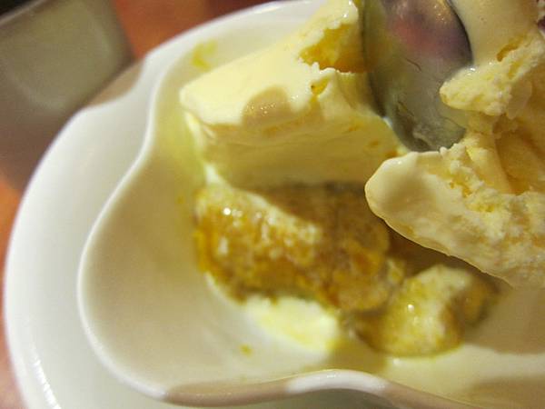 高雄前鎮區=<食>銀座杏子日式豬排~中南部唯一一家就在夢時代~dream mall love u=-銀座杏子 高雄前鎮區=<食>銀座杏子日式豬排~中南部唯一一家就在夢時代~dream mall love u=-銀座杏子