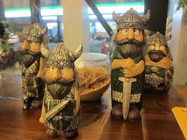 高雄三民區=<食>ZONE CAFE 弄咖啡~原來CP值不只是照價格=-ZONE CAFE 高雄三民區=<食>ZONE CAFE 弄咖啡~原來CP值不只是照價格=-ZONE CAFE