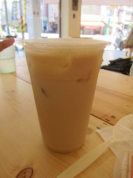 高雄新興區=<食>泰棧~人少少也可以吃泰式=-泰棧 高雄新興區=<食>泰棧~人少少也可以吃泰式=-泰棧