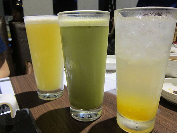 高雄前鎮區=<食>玉豆腐韓國豆腐煲專門店~一種臥虎藏龍在家樂福的概念=-玉豆腐 高雄前鎮區=<食>玉豆腐韓國豆腐煲專門店~一種臥虎藏龍在家樂福的概念=-玉豆腐