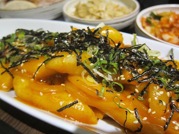 高雄前鎮區=<食>玉豆腐韓國豆腐煲專門店~一種臥虎藏龍在家樂福的概念=-玉豆腐 高雄前鎮區=<食>玉豆腐韓國豆腐煲專門店~一種臥虎藏龍在家樂福的概念=-玉豆腐