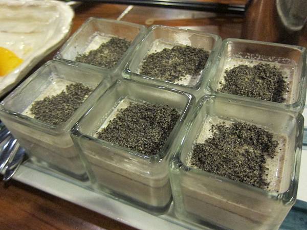 高雄左營區=<食>川喜日式料理~緊張之中也要好好吃飯=-川喜日式料理 高雄左營區=<食>川喜日式料理~緊張之中也要好好吃飯=-川喜日式料理