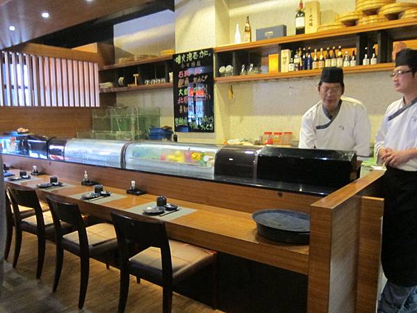 高雄左營區=<食>川喜日式料理~緊張之中也要好好吃飯=-川喜日式料理 高雄左營區=<食>川喜日式料理~緊張之中也要好好吃飯=-川喜日式料理