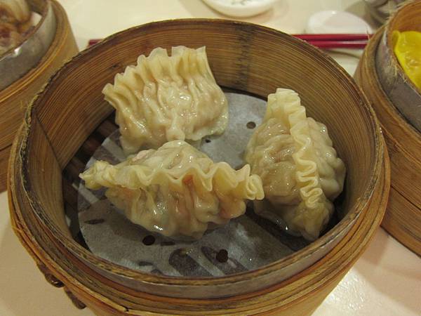 高雄三民區=<食>寒軒美饌會館-陽明館~我家的家庭式餐廳= 高雄三民區=<食>寒軒美饌會館-陽明館~我家的家庭式餐廳=