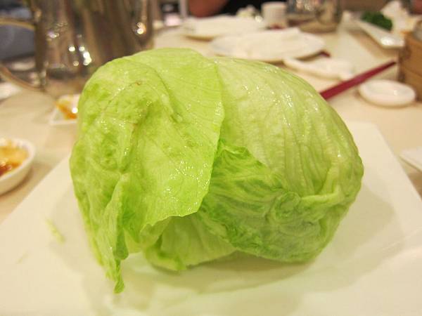 高雄三民區=<食>寒軒美饌會館-陽明館~我家的家庭式餐廳= 高雄三民區=<食>寒軒美饌會館-陽明館~我家的家庭式餐廳=