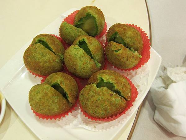 高雄三民區=<食>寒軒美饌會館-陽明館~我家的家庭式餐廳= 高雄三民區=<食>寒軒美饌會館-陽明館~我家的家庭式餐廳=