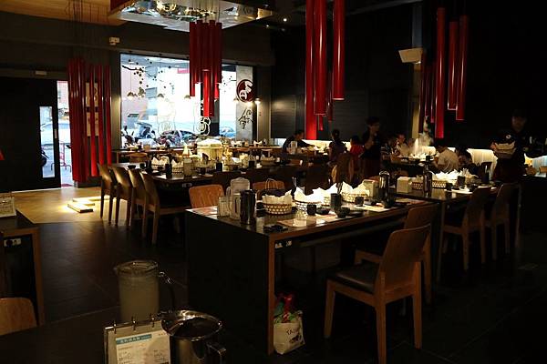 高雄左營區=<食>五円紙の火鍋~用最純白的紙,做出最純口味的紙火鍋= 高雄左營區=<食>五円紙の火鍋~用最純白的紙,做出最純口味的紙火鍋=