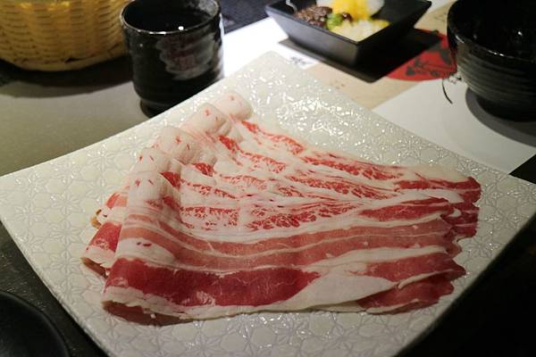 高雄左營區=<食>五円紙の火鍋~用最純白的紙,做出最純口味的紙火鍋= 高雄左營區=<食>五円紙の火鍋~用最純白的紙,做出最純口味的紙火鍋=