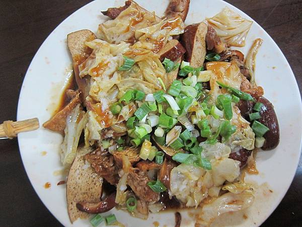 嘉義市=<食>老張麵店~一種吃飽喝足順便請老闆打包帶走的誇張大碗麵= 嘉義市=<食>老張麵店~一種吃飽喝足順便請老闆打包帶走的誇張大碗麵=