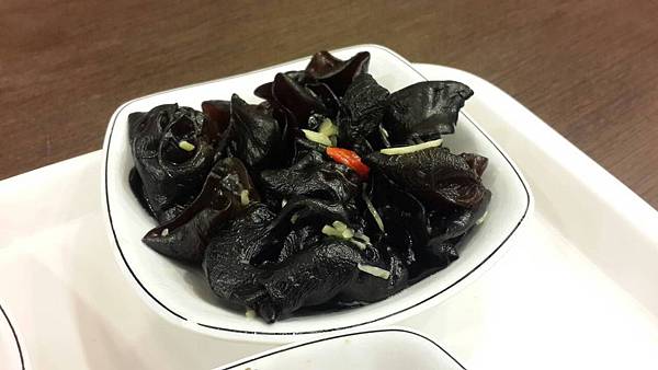 高雄楠梓區=<食>北平楊寶寶蒸餃~蒸餃界的南霸天!學生族群愛,男女老少都更愛 高雄楠梓區=<食>北平楊寶寶蒸餃~蒸餃界的南霸天!學生族群愛,男女老少都更愛