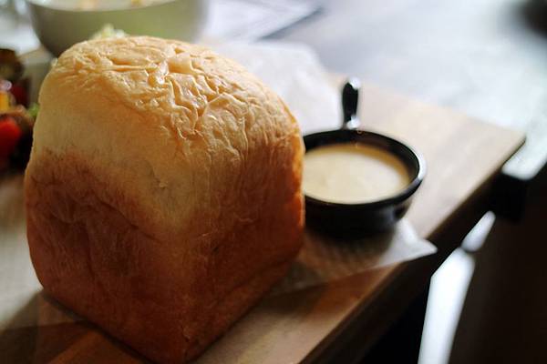 高雄鼓山區=<食>5號後院~中價位早午餐店*外國主廚*周末小酒館!真是偷得浮生半日閒呀~= 高雄鼓山區=<食>5號後院~中價位早午餐店*外國主廚*周末小酒館!真是偷得浮生半日閒呀~=